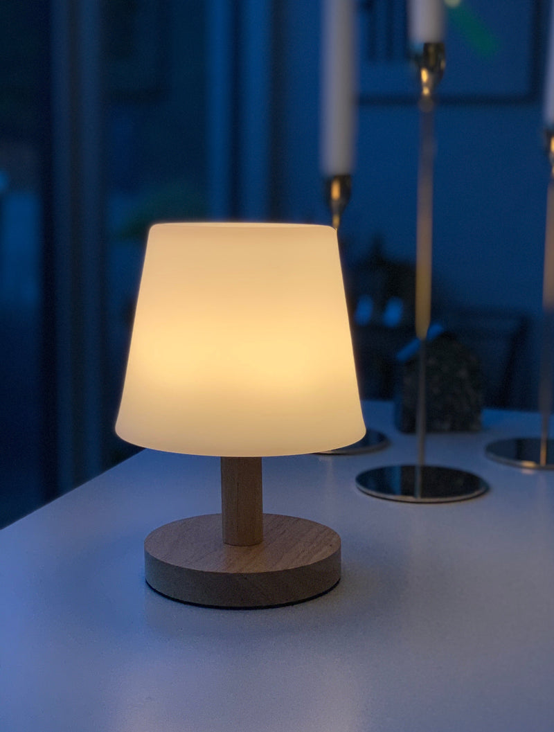 Genopladelig Cozy LED lampe - FEW Design